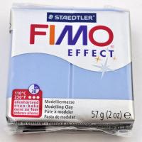 Modelina Fimo 386 Niebieski Agat Transp.-perłowy 1/2 kostki Modelina Fimo 386 Niebieski Agat Transp.-perłowy 1/2 kostki