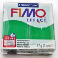 Modelina Fimo 502 Zielony Brokatowy 1/2 kostki Modelina Fimo 502 Zielony Brokatowy 1/2 kostki