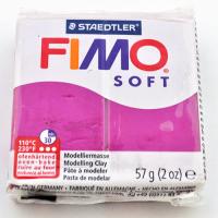 Modelina Fimo 61 fioletowy 1/2 kostki Modelina Fimo 61 fioletowy 1/2 kostki