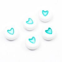 Koralik akrylowy serce seledynowy 10 szt. Koralik akrylowy serce seledynowy 10 szt.