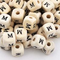 Koralik drewniany literka M Koralik drewniany literka M