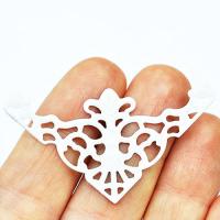 Zawieszka biała filigranowa trójkąt  Zawieszka biała filigranowa trójkąt