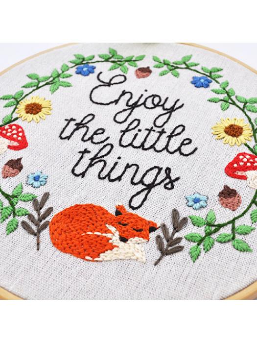 Zestaw do haftu lisek Enjoy the little things
