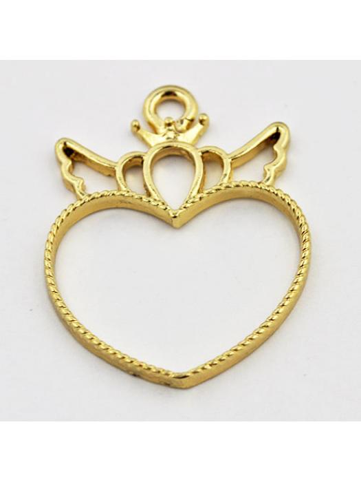Pendant gold heart with crown
