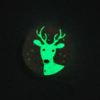 Kaboszon szklany FLUORESCENCYJNY renifer Kaboszon szklany FLUORESCENCYJNY renifer