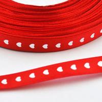 Wstążka satynowa 10 mm czerwona w białe serduszka Wstążka satynowa 10 mm czerwona w białe serduszka