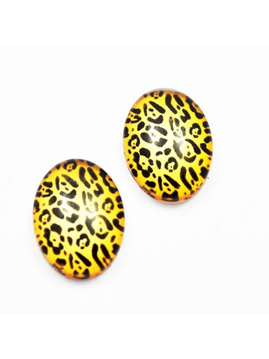 Kaboszon szklany 18 x 13 mm panterka