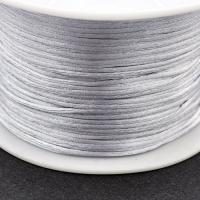 Sznurek satynowy 1mm srebrny