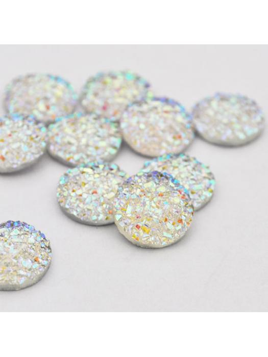 Druzy cabochon made from resin fancy white