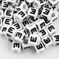 Koralik literka kwadratowa E Koralik literka kwadratowa E