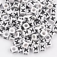 Koralik literka kwadratowa K Koralik literka kwadratowa K