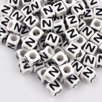 Koralik literka kwadratowa N Koralik literka kwadratowa N