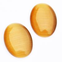 Kocie oko kaboszon 18 x 13 mm brązowy Kocie oko kaboszon 18 x 13 mm brązowy