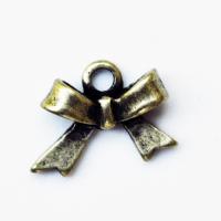 Zawieszka kokardka 3 D Zawieszka kokardka 3 D