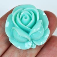 Kaboszon róża z żywicy seledynowa Kaboszon róża z żywicy seledynowa