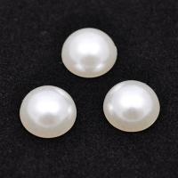 Kaboszon perła 10 mm 10 szt. Kaboszon perła 10 mm 10 szt.